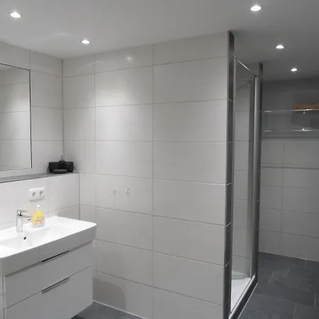 Direkt Am Schmollensee