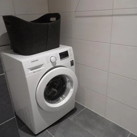 Direkt Am Schmollensee ゼーバート・ヘリングスドルフ