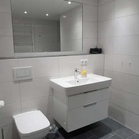 Direkt Am Schmollensee Apartament