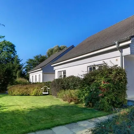 Direkt Am Schmollensee Apartment *